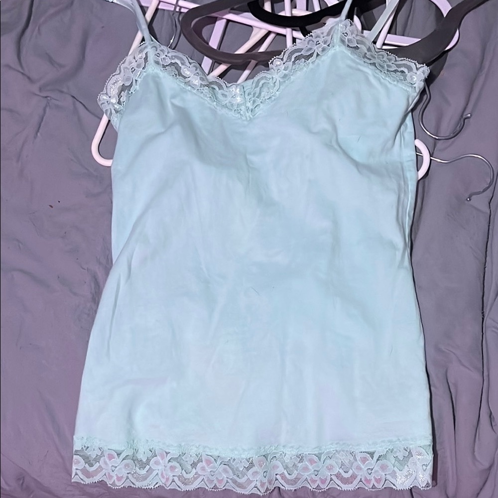 No Boundaries Green Lace Fitted Camisole Sleeveless Top